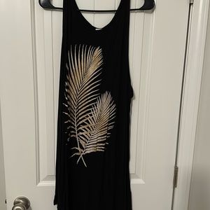 Super cute Old Navy leaf print tank top. Size 4x